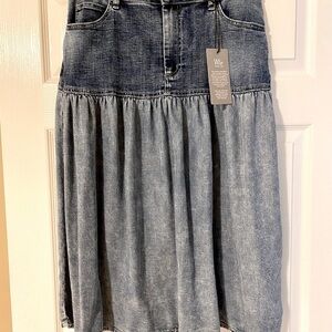NWT Washlab denim skirt size 30